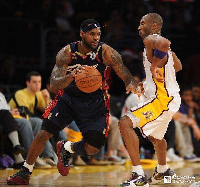 米兰电竞-超强对抗!顶级球队对决惊险刺激